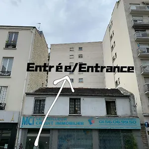 Fleur De Hostel