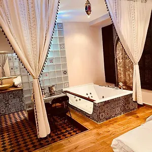Jacuzzi 4 Aparthotel