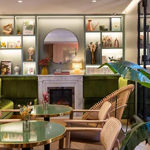La Canopee Hotel